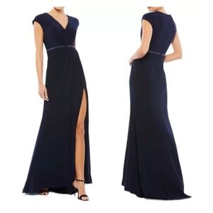 Mac Duggal Crystal Belt Jersey Gown in Navy Maxi Dress Size 12 67850‎